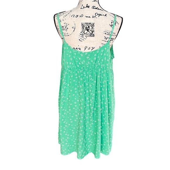 NWOT Wild Fable Green Floral Rayon Dress with Pockets Size L - Picture 3 of 6